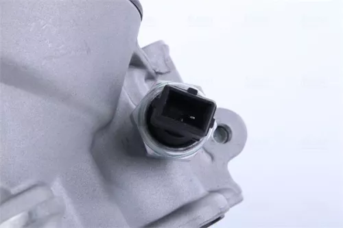 NISSENS Oil Cooler, engine oil (91322)