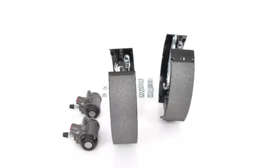 BOSCH Brake Shoe Set (0204114073)