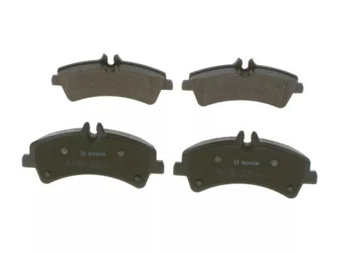 BOSCH Brake Pad Set, disc brake (0986494122)