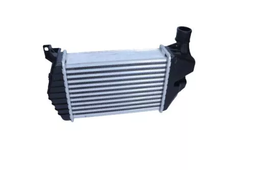 MAXGEAR Charge Air Cooler (AC675608)
