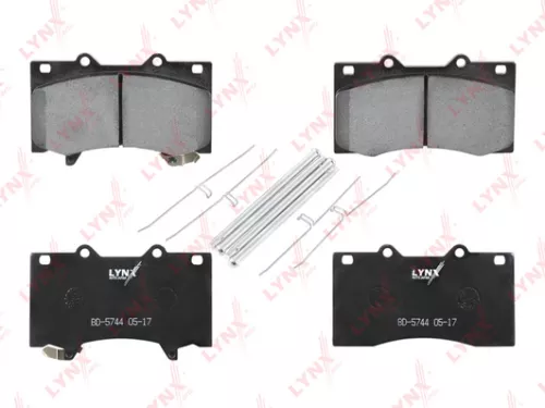 LYNXAUTO Disc brake pads, front (BD-5744)