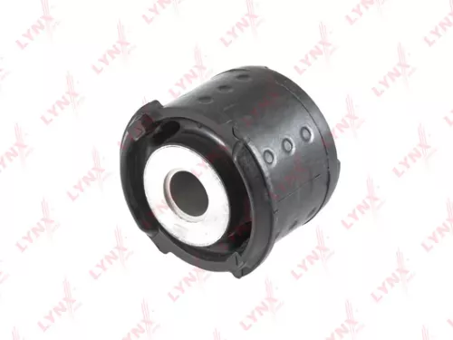 LYNXAUTO Silentblock (C8724)